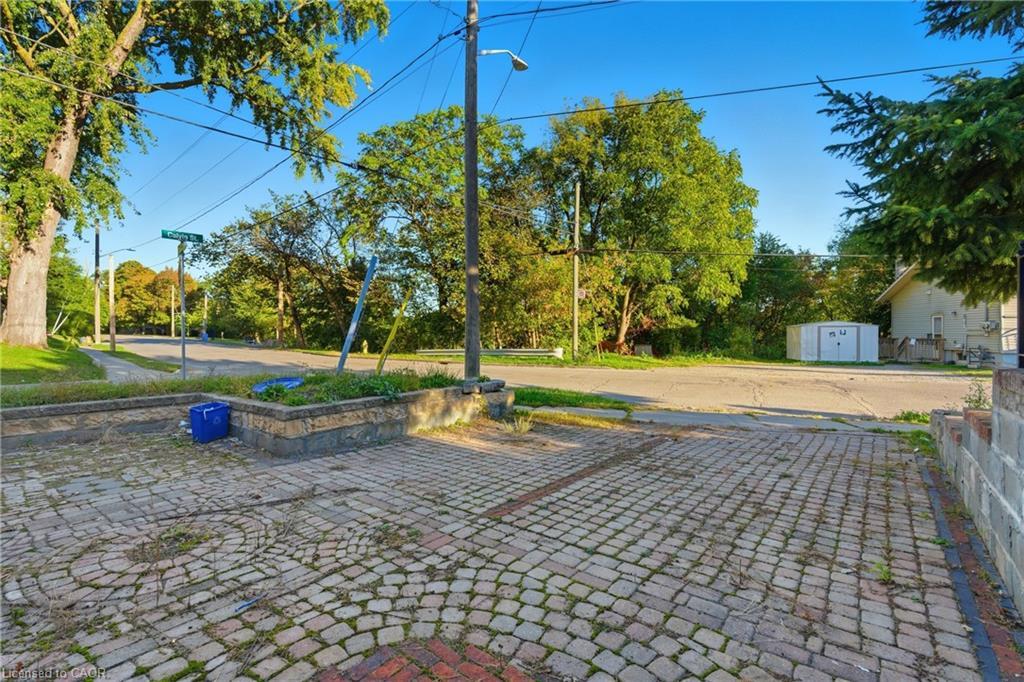 34 Gale Crescent, St. Catharines, ON - Outdoor