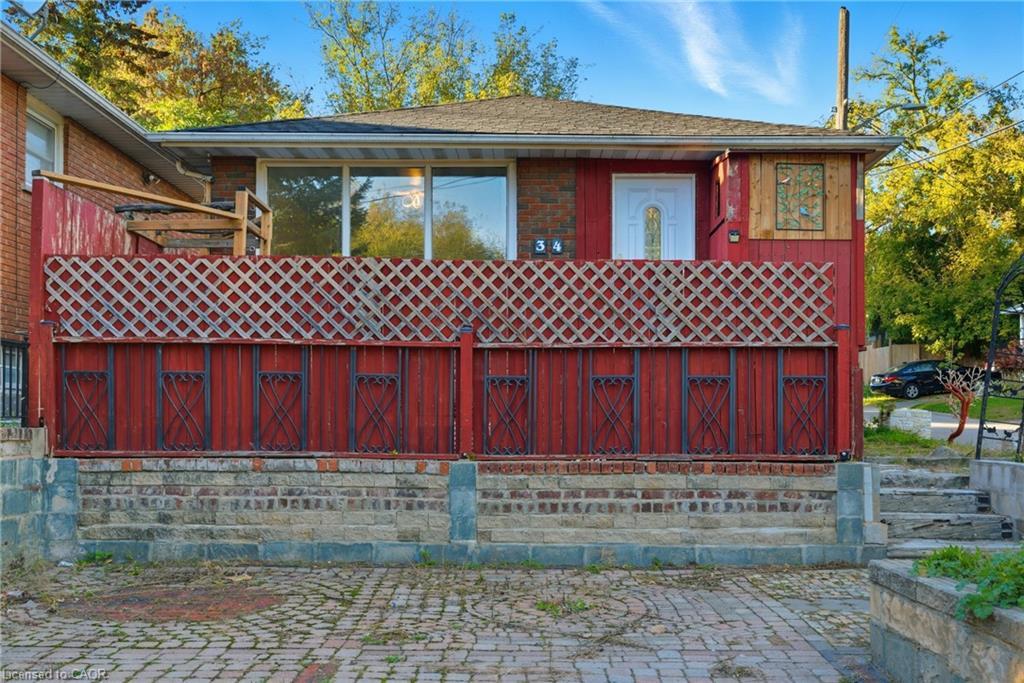 34 Gale Crescent, St. Catharines, ON - Outdoor