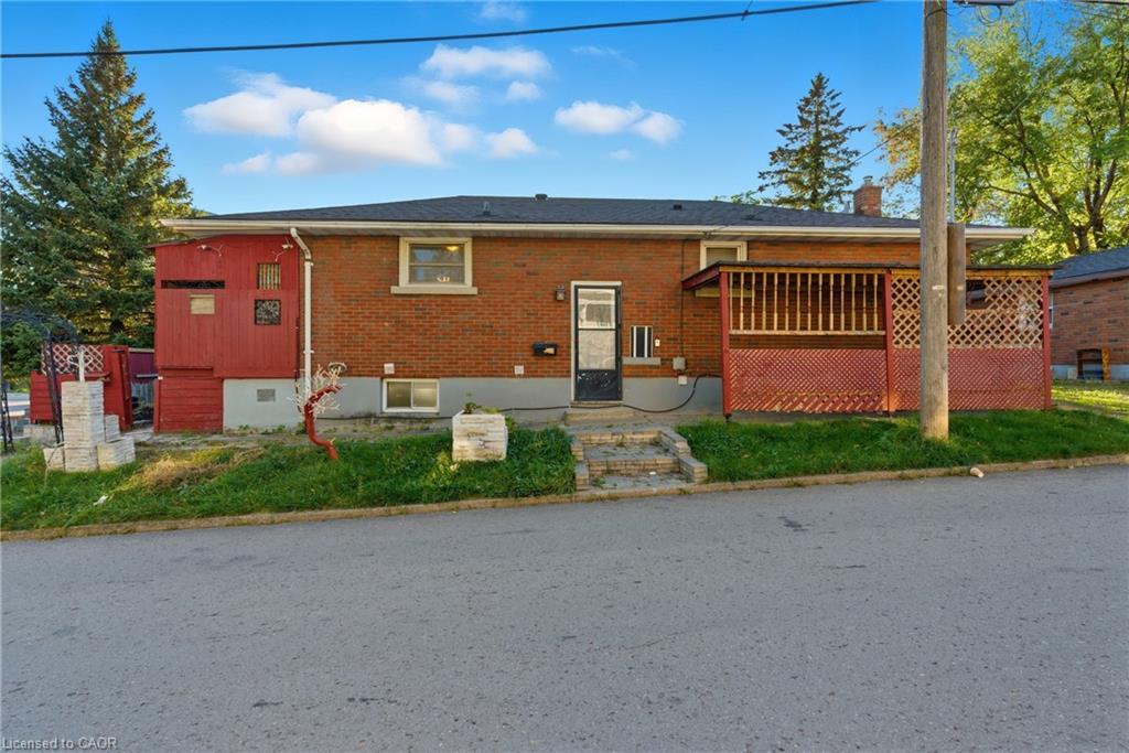 34 Gale Crescent, St. Catharines, ON - Outdoor