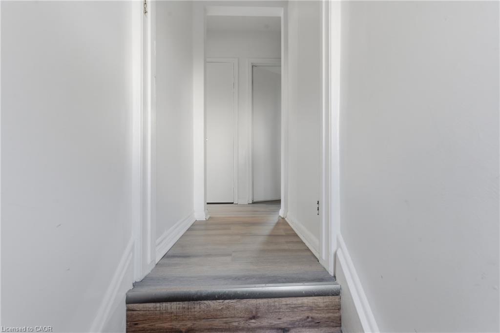 34 Gale Crescent, St. Catharines, ON - Indoor Photo Showing Other Room