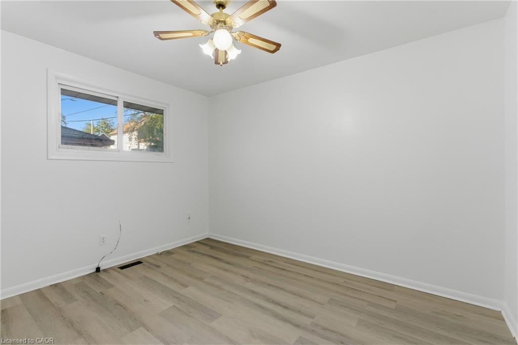 34 Gale Crescent, St. Catharines, ON - Indoor Photo Showing Other Room