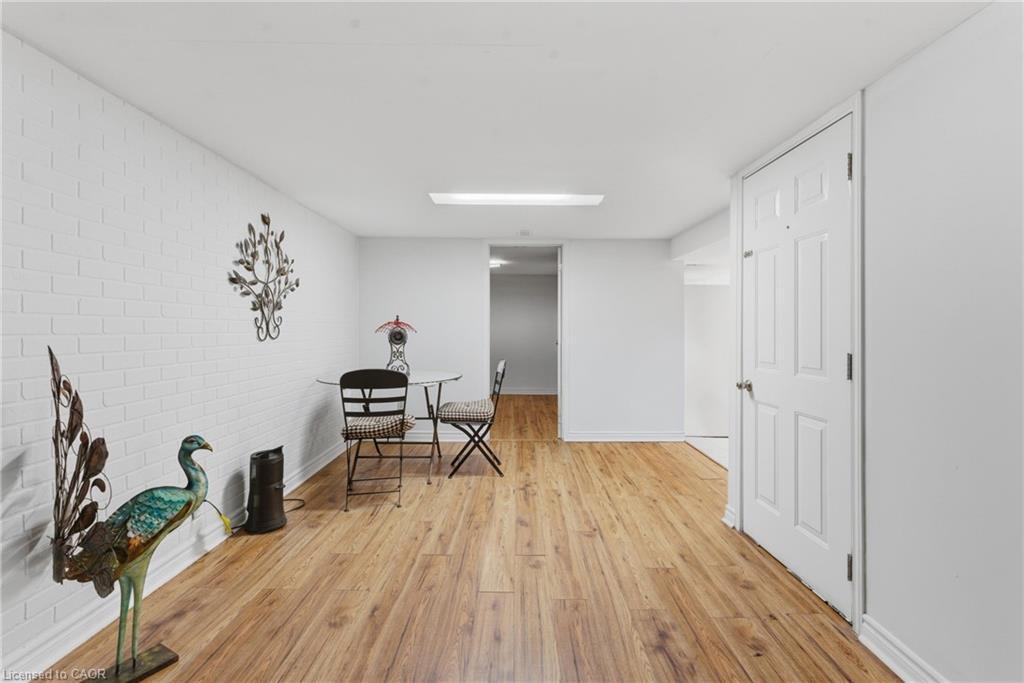 34 Gale Crescent, St. Catharines, ON - Indoor Photo Showing Other Room