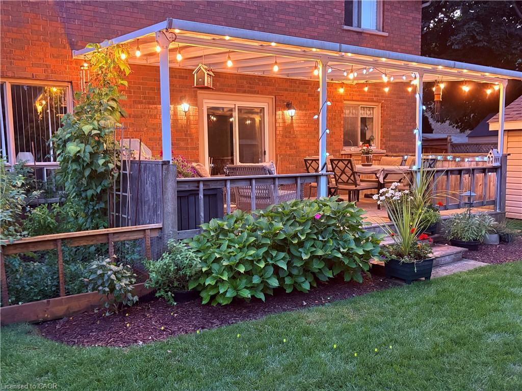 153 Meadowbrook Drive, Ancaster, ON - Outdoor With Deck Patio Veranda
