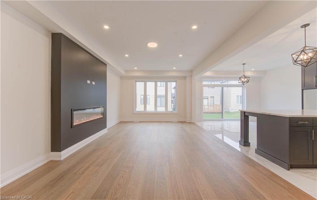 58 Jacob Detweiller Drive, Kitchener, ON - Indoor With Fireplace