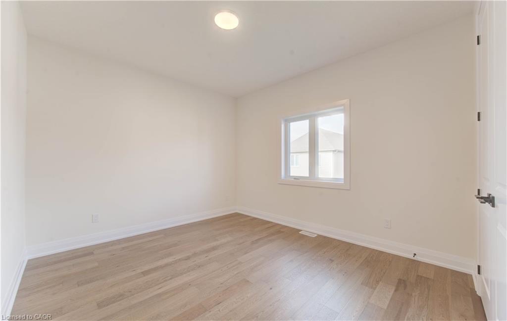 58 Jacob Detweiller Drive, Kitchener, ON - Indoor Photo Showing Other Room