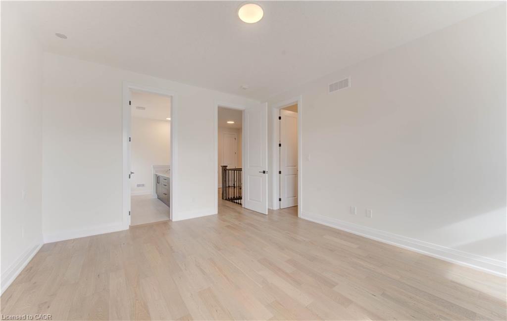 58 Jacob Detweiller Drive, Kitchener, ON - Indoor Photo Showing Other Room