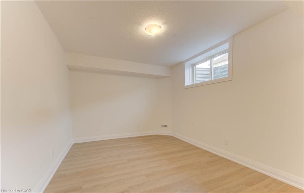 58 Jacob Detweiller Drive, Kitchener, ON - Indoor Photo Showing Other Room