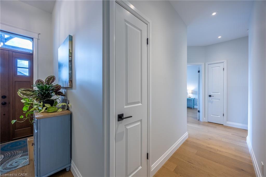 120 Newport Lane, Port Dover, ON - Indoor Photo Showing Other Room