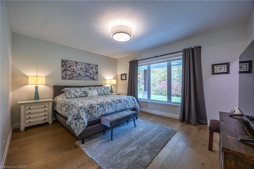 120 Newport Lane, Port Dover, ON - Indoor Photo Showing Bedroom