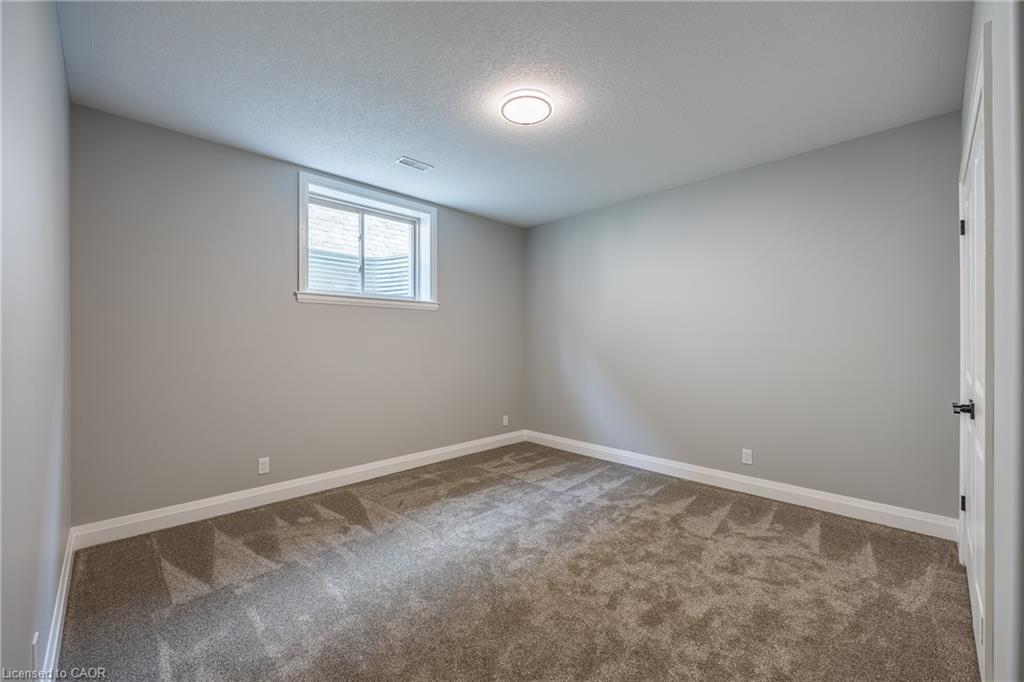 120 Newport Lane, Port Dover, ON - Indoor Photo Showing Other Room