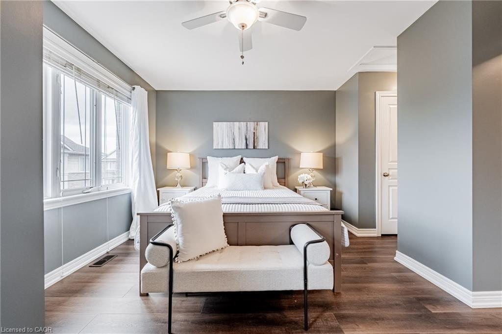 4148 Galileo Common, Burlington, ON - Indoor Photo Showing Bedroom
