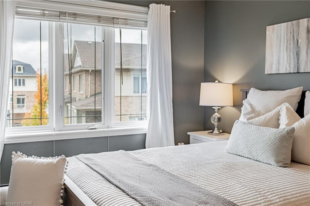 4148 Galileo Common, Burlington, ON - Indoor Photo Showing Bedroom