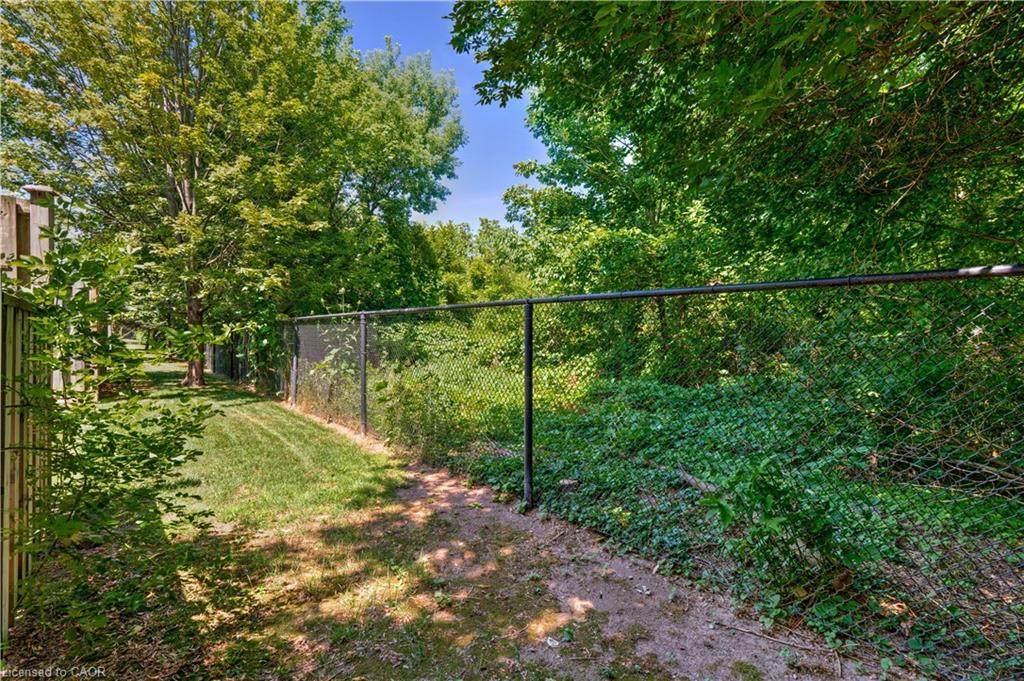 19-2151 Walkers Line, Burlington, ON - Outdoor