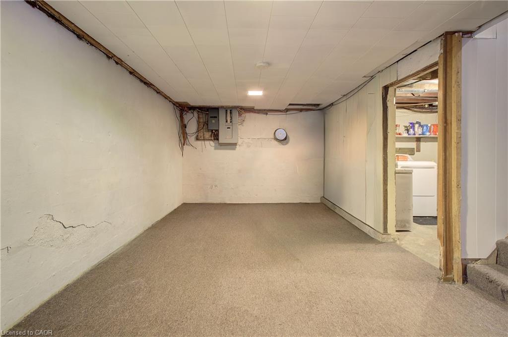 67 Blossom Avenue, Brantford, ON - Indoor