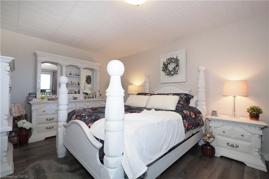 403-29 West Avenue, Kitchener, ON - Indoor Photo Showing Bedroom