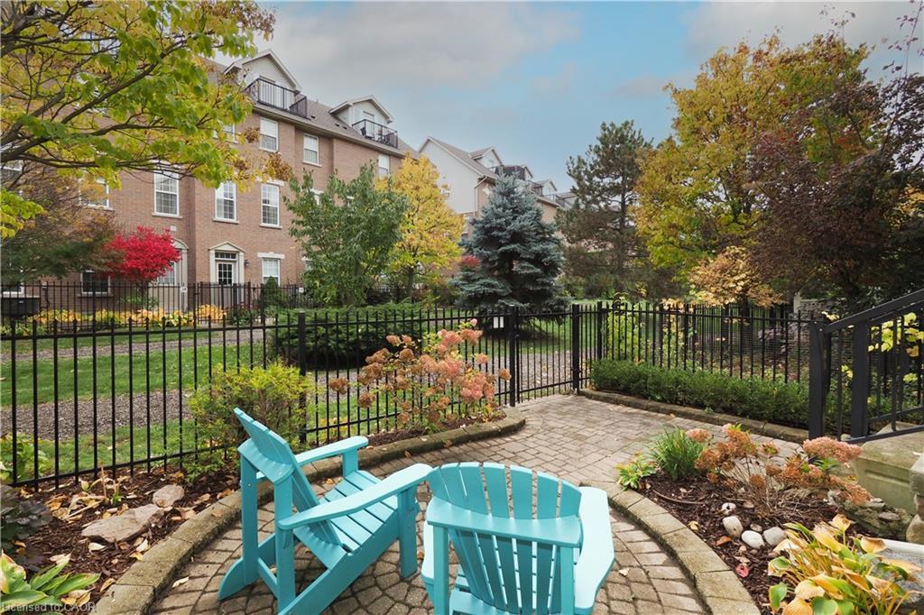 N/A-17 Grosvenor Lane, Cambridge, ON - Outdoor