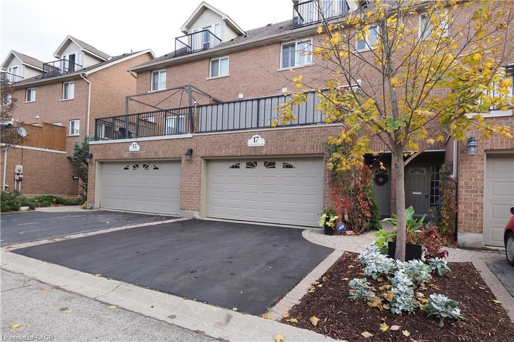 N/A-17 Grosvenor Lane, Cambridge, ON - Outdoor With Balcony