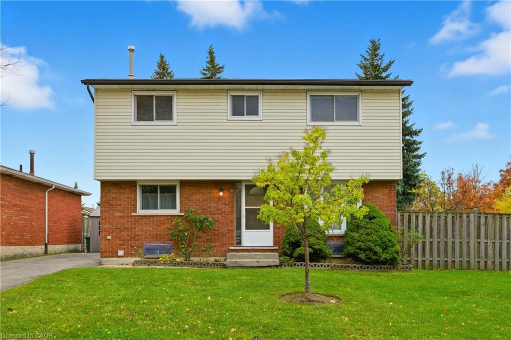 28 Bacall Crescent, Hamilton, ON - Outdoor