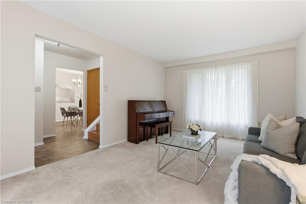 28 Bacall Crescent, Hamilton, ON - Indoor