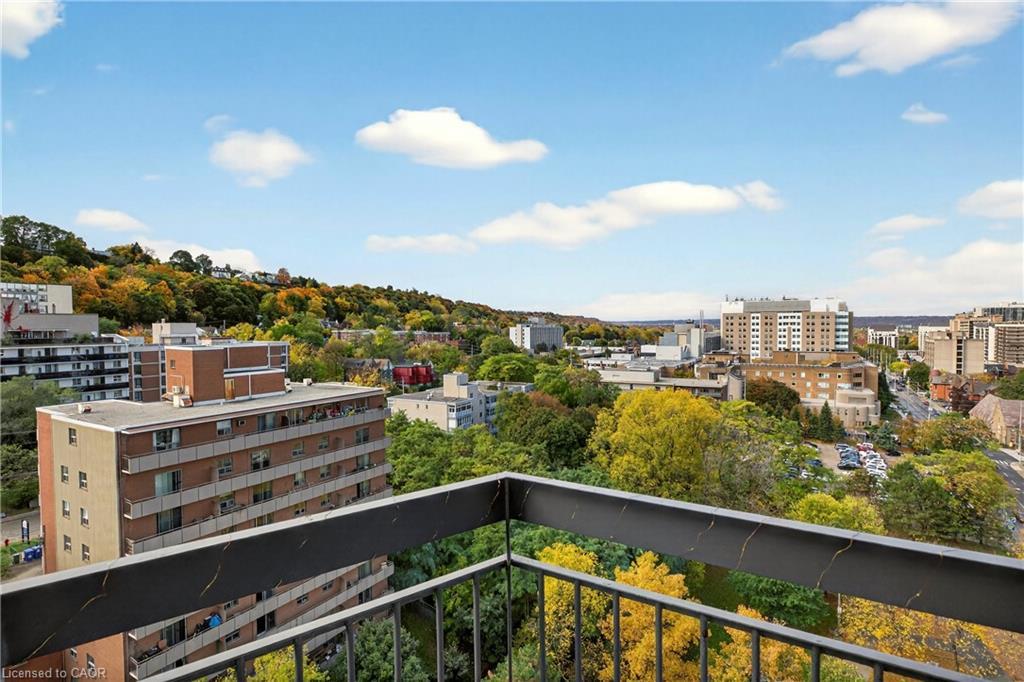 1808-150 Charlton Avenue E, Hamilton, ON - Outdoor With View