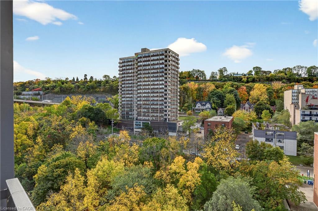 1808-150 Charlton Avenue E, Hamilton, ON - Outdoor With View