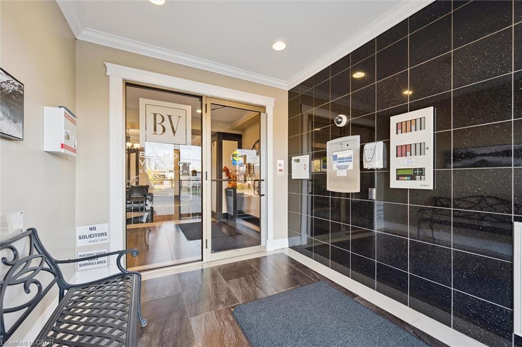 809-539 Belmont Avenue W, Kitchener, ON - Indoor Photo Showing Other Room