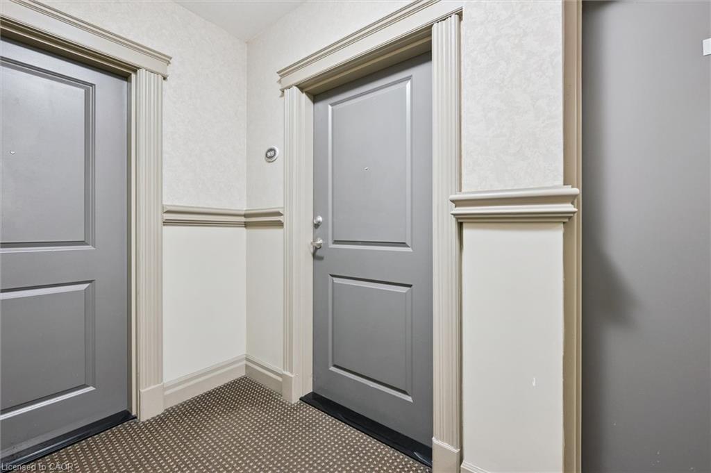 809-539 Belmont Avenue W, Kitchener, ON - Indoor Photo Showing Other Room