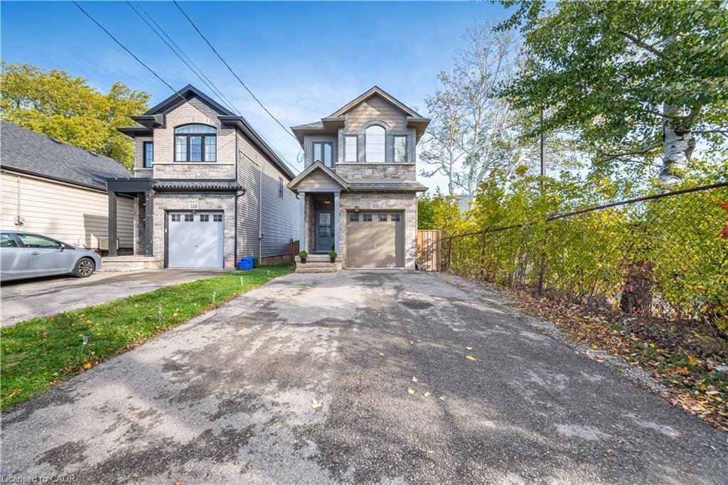 235 Mead Avenue, Hamilton, ON - Outdoor With Facade