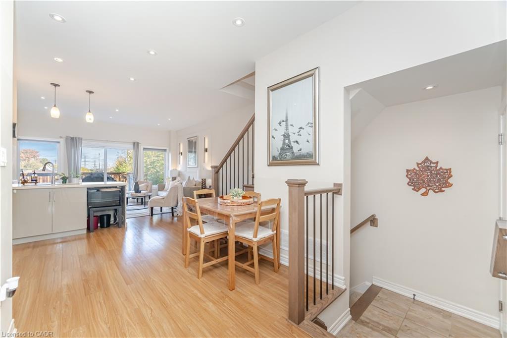 235 Mead Avenue, Hamilton, ON - Indoor