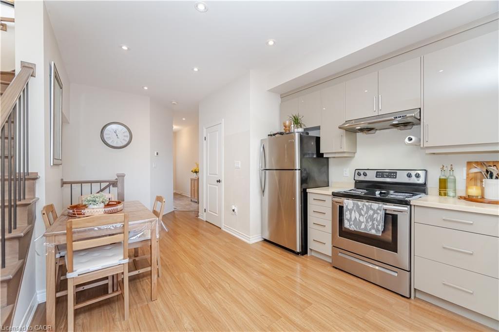 235 Mead Avenue, Hamilton, ON - Indoor Photo Showing Kitchen With Stainless Steel Kitchen