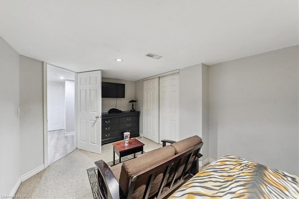 52 Mistycreek Crescent, Brampton, ON - Indoor Photo Showing Other Room