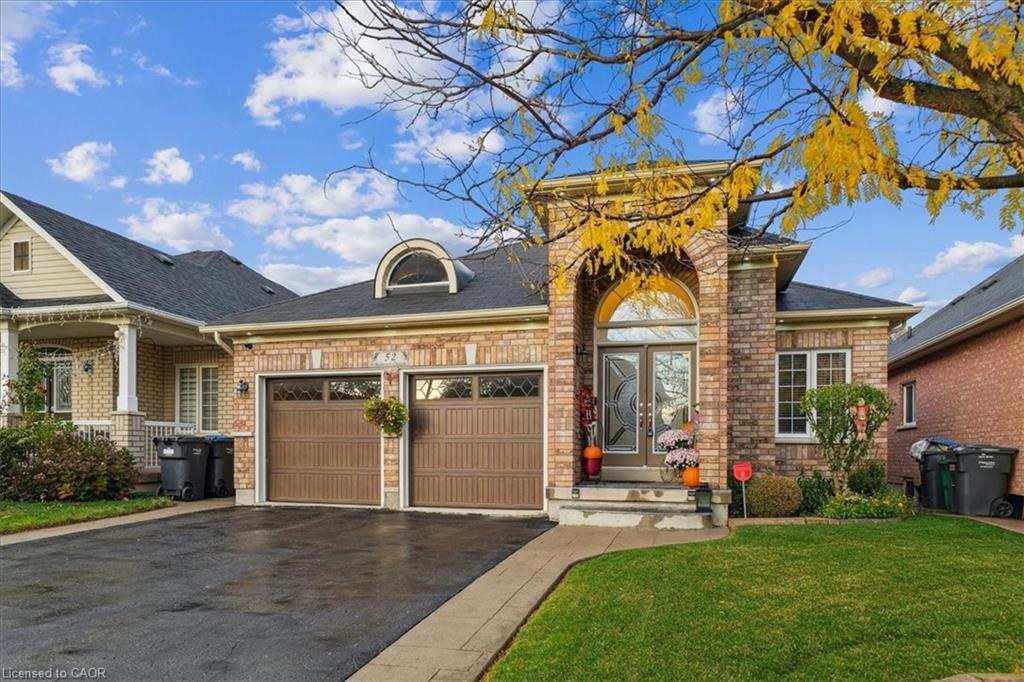52 Mistycreek Crescent, Brampton, ON - Outdoor With Facade