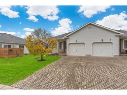 1 Village Drive Smithville, ON L0R 2A0