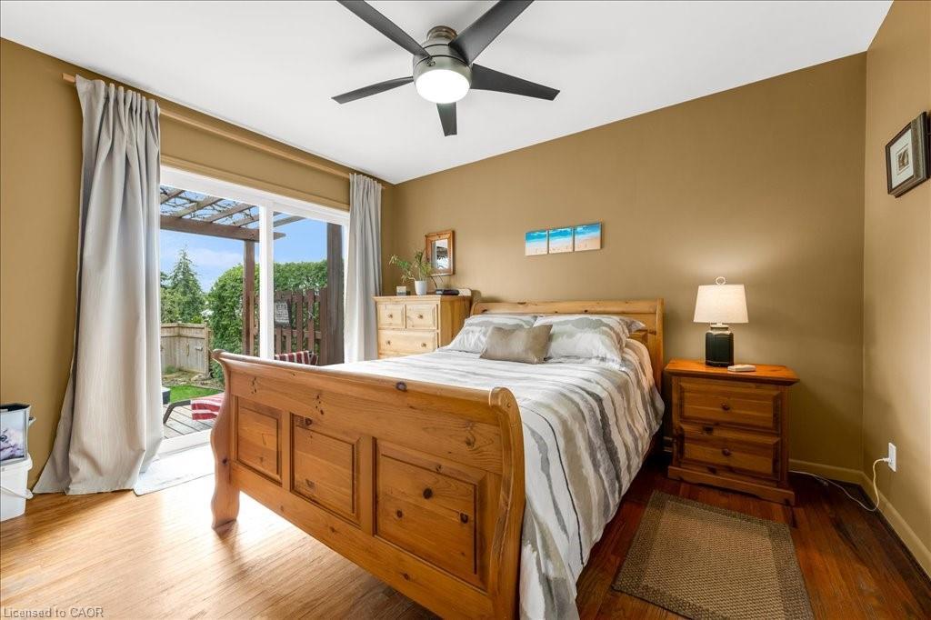 1504 Bridge Road, Oakville, ON - Indoor Photo Showing Bedroom