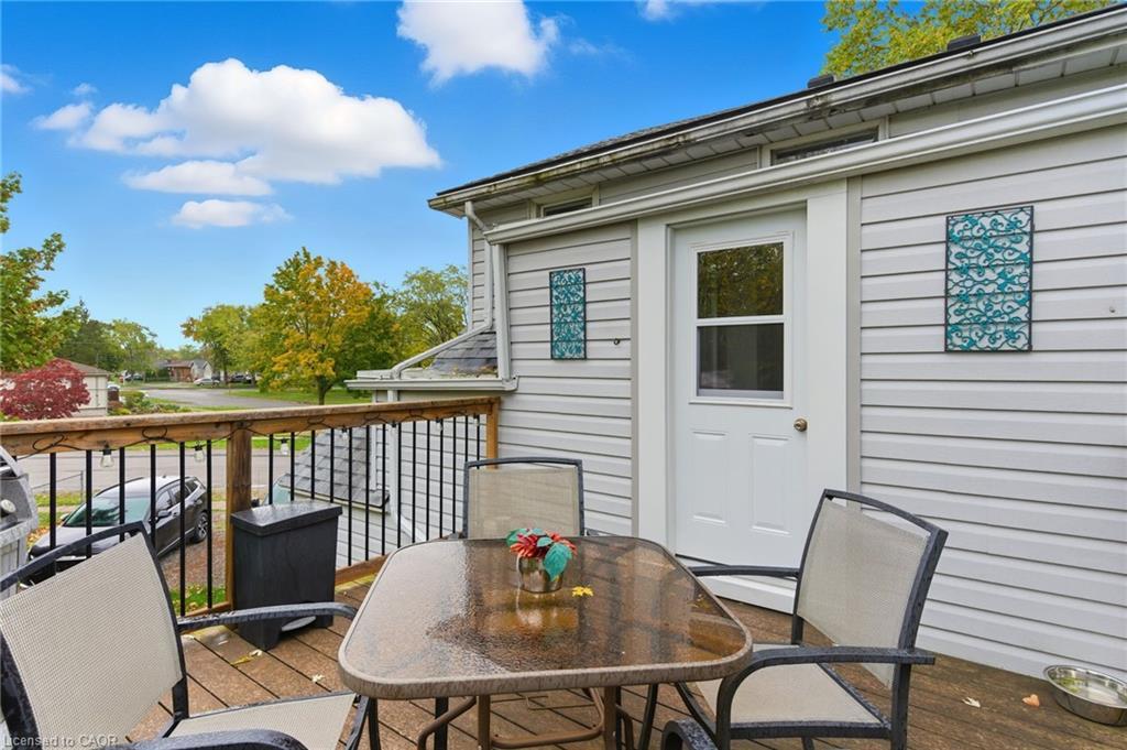 162 St. George Street, Welland, ON - Outdoor With Deck Patio Veranda With Exterior
