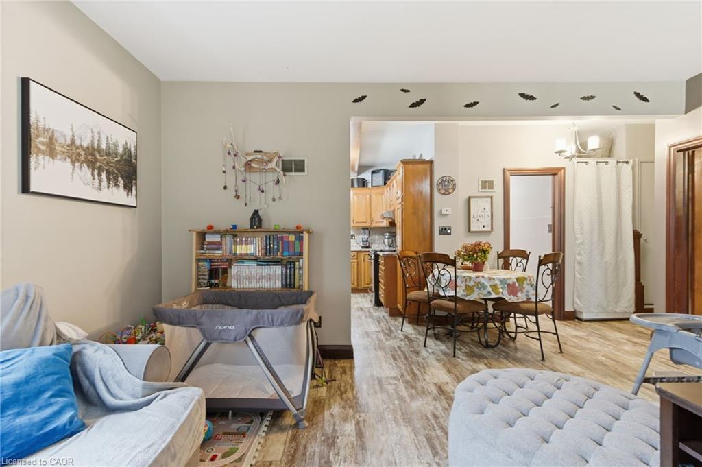 162 St. George Street, Welland, ON - Indoor