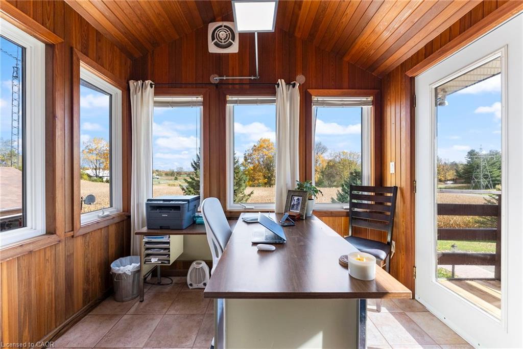 2329 Powerline Road W, Ancaster, ON - Indoor