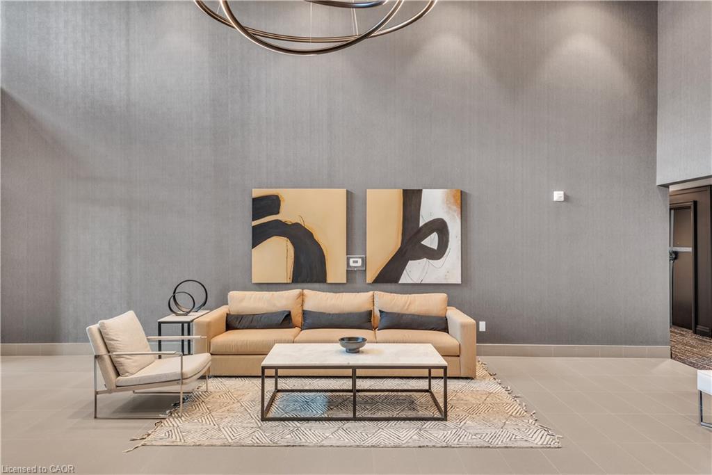 601-470 Gordon Krantz Avenue, Milton, ON - Indoor Photo Showing Other Room