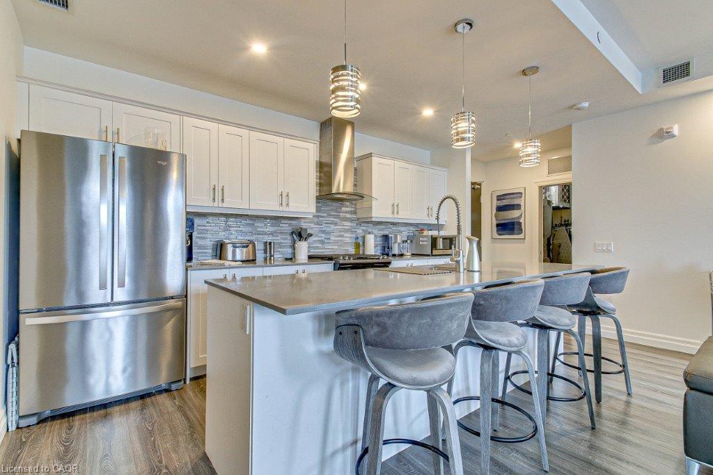 214-38 Harbour Street, Port Dover, ON - Indoor Photo Showing Kitchen With Upgraded Kitchen