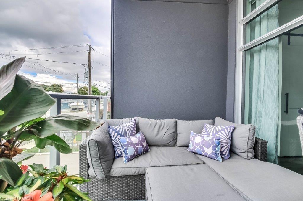 214-38 Harbour Street, Port Dover, ON - Outdoor With Exterior