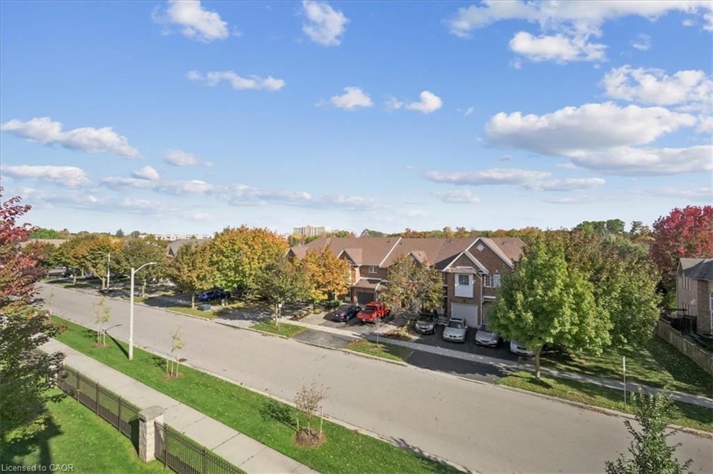 301-1431 Walkers Line, Burlington, ON - Outdoor With View