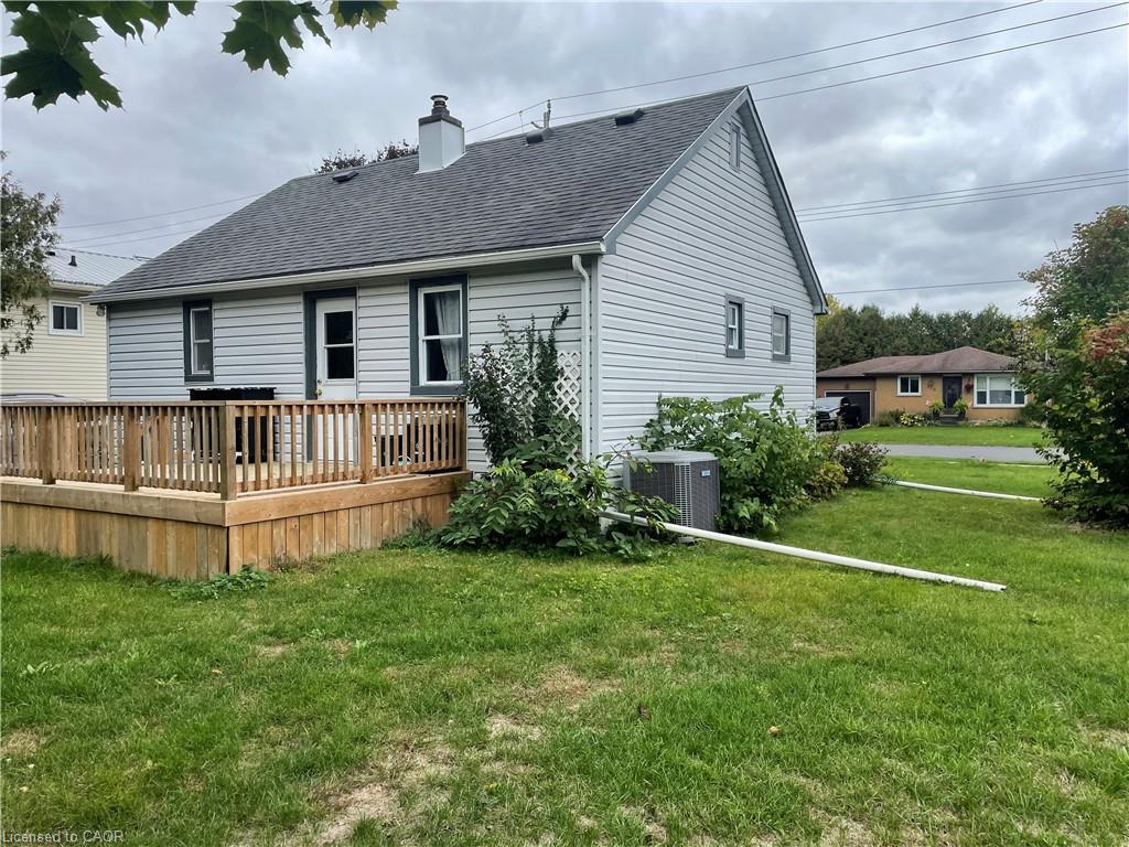 177 Church Street W, Waterford, ON - Outdoor With Deck Patio Veranda