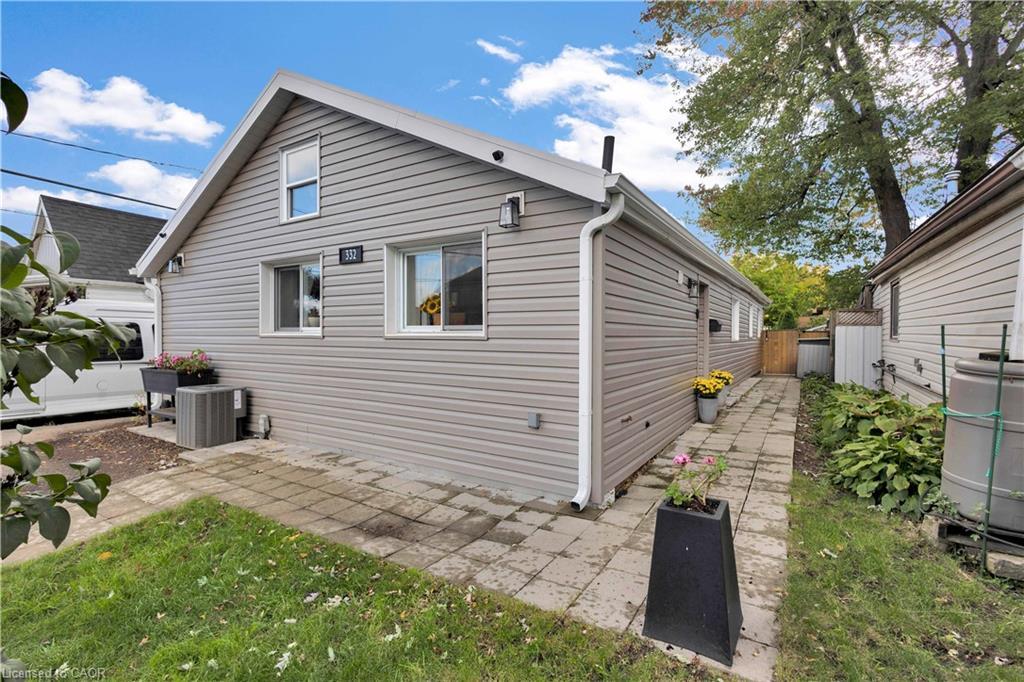 332 Vansitmart Avenue, Hamilton, ON - Outdoor With Exterior