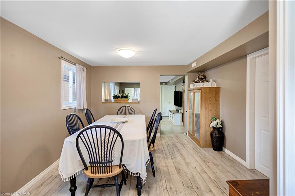 332 Vansitmart Avenue, Hamilton, ON - Indoor Photo Showing Dining Room