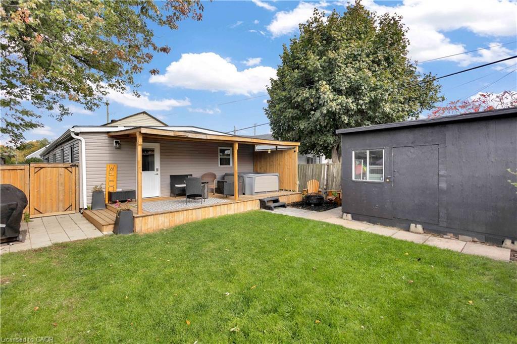 332 Vansitmart Avenue, Hamilton, ON - Outdoor With Deck Patio Veranda
