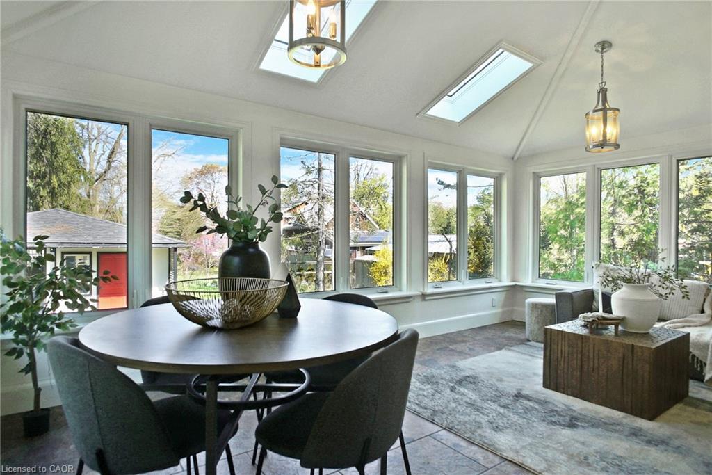 78 William Street W, Waterloo, ON - Indoor