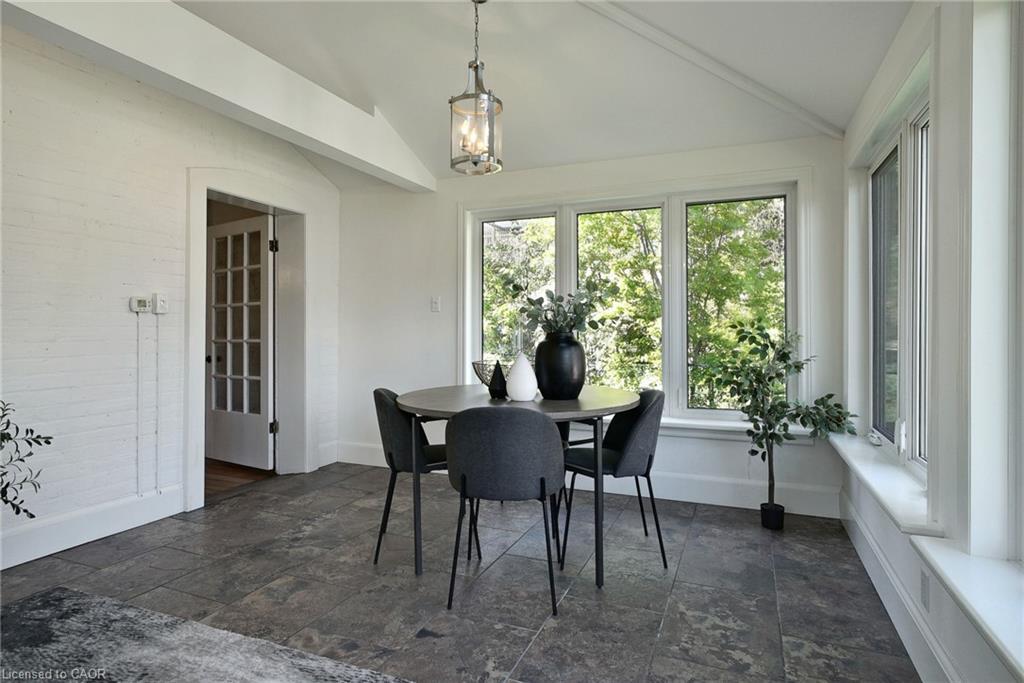 78 William Street W, Waterloo, ON - Indoor Photo Showing Dining Room