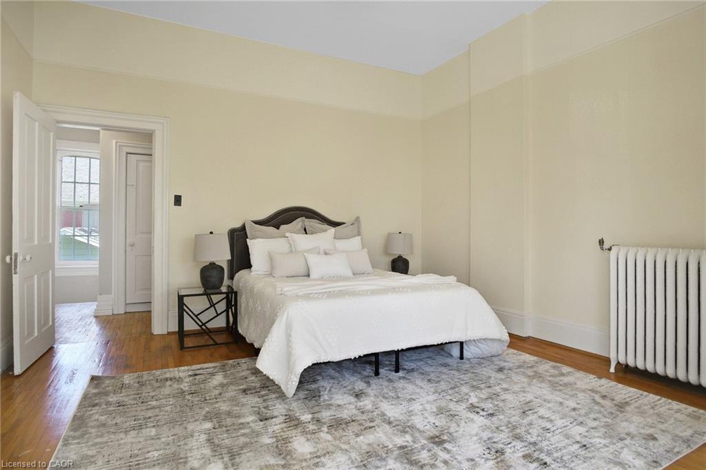 78 William Street W, Waterloo, ON - Indoor Photo Showing Bedroom