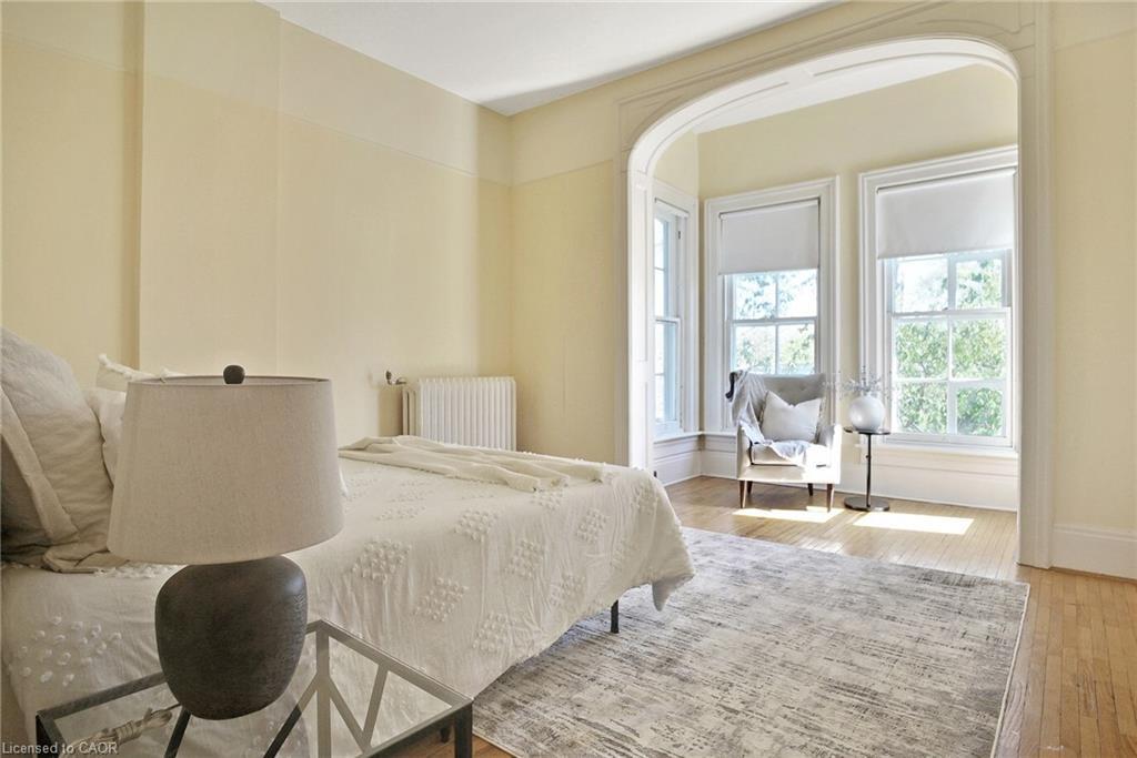 78 William Street W, Waterloo, ON - Indoor Photo Showing Bedroom
