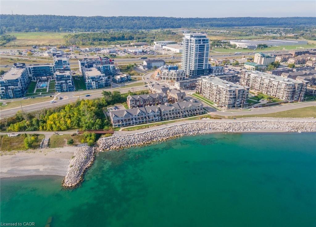 15 Pierre Trudeau Lane, Grimsby, ON - Outdoor With Body Of Water With View